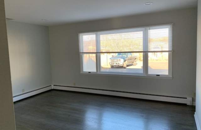 21 Westview Ave Gallery 2