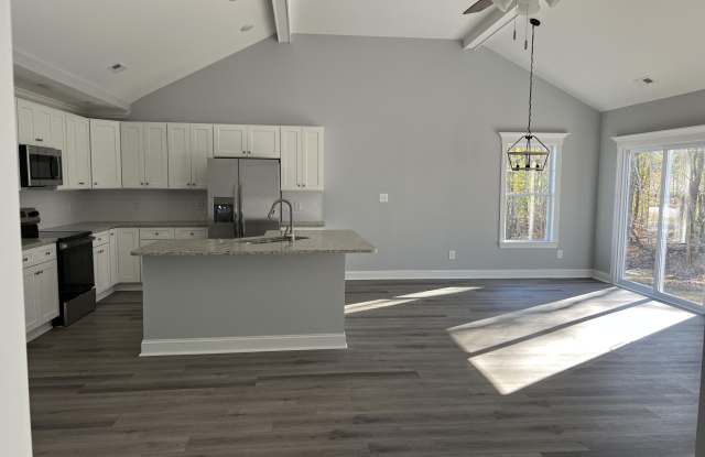 1209 Hunley Court Gallery 3