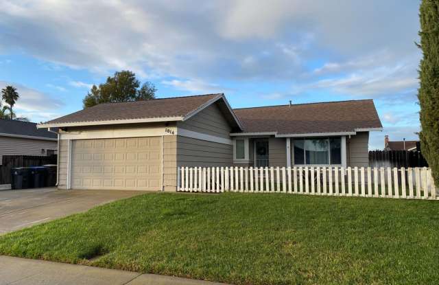 1014 Prairie Drive, Suisun City photos photos
