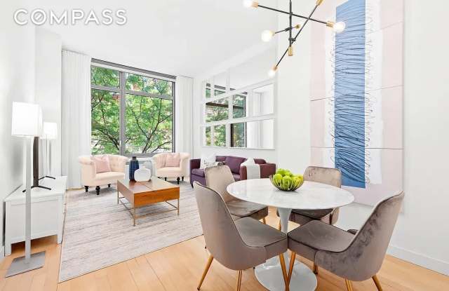 450 East 83rd Street - 450 E 83rd St, New York City, NY 10028