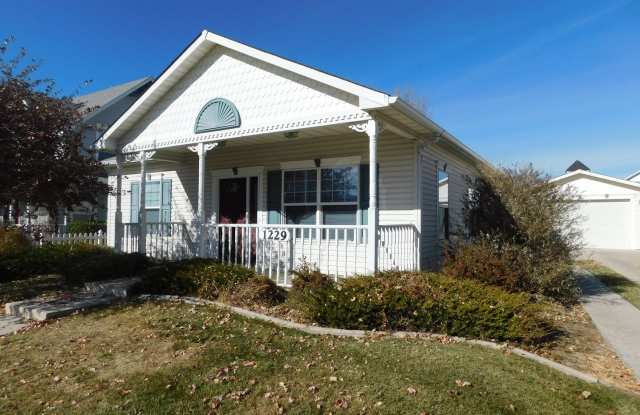 Spacious 3-Bedroom, 2-Bath Home photos photos