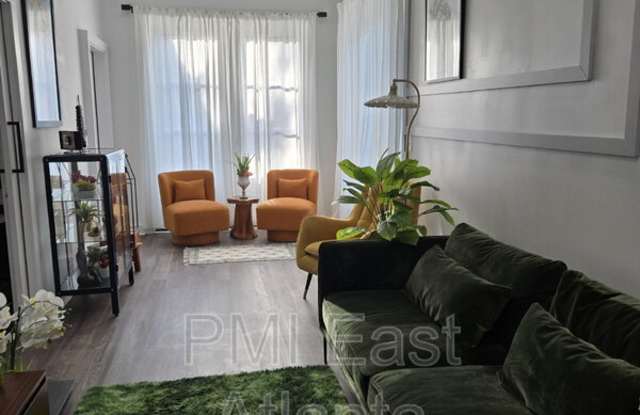 6305 Shannon Parkway South Gallery 3