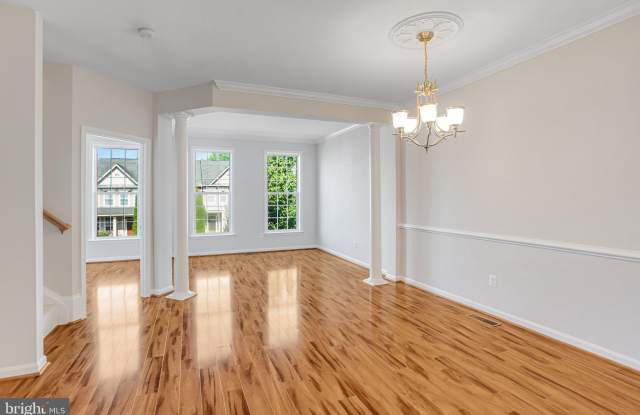 15519 EXMORE Court Gallery 4
