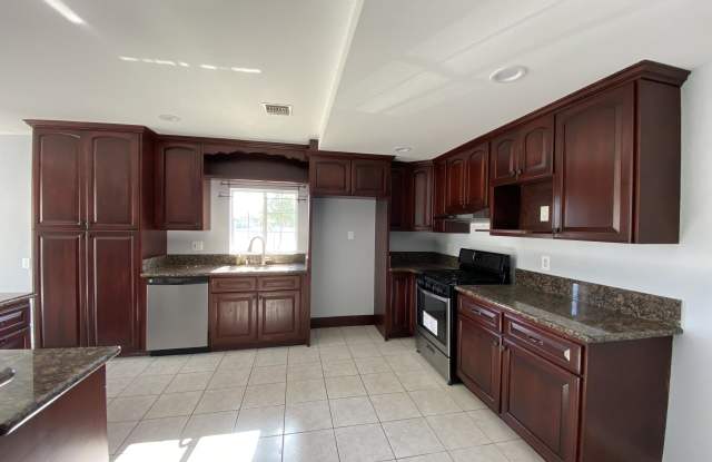 10903 Hoback Street - 10903 Hoback Street, Norwalk, CA 90650
