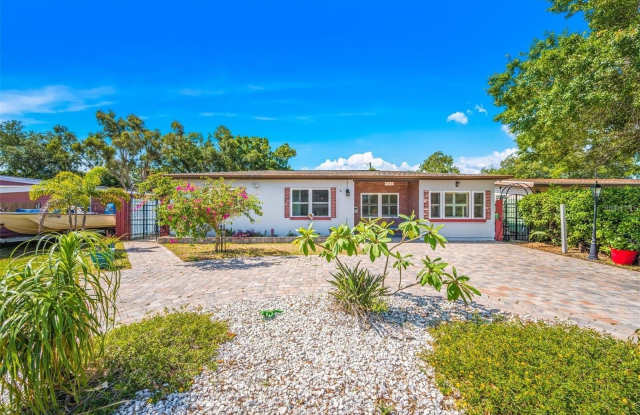 1572 77TH Avenue N photos photos