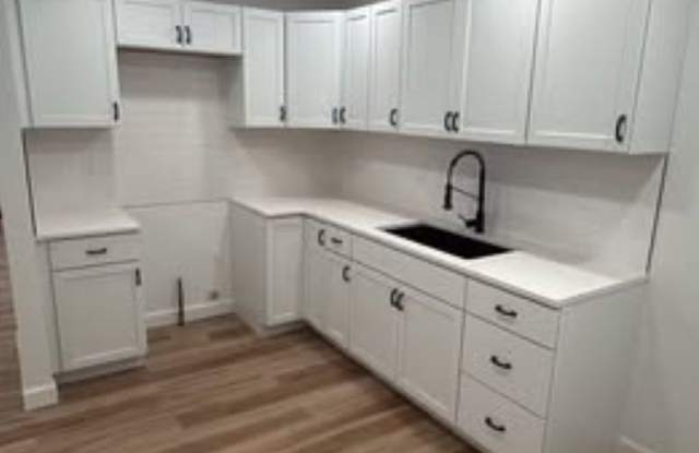 6211 Aspen Ct Gallery 1