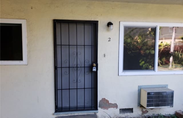833 W Duarte Road Gallery 2