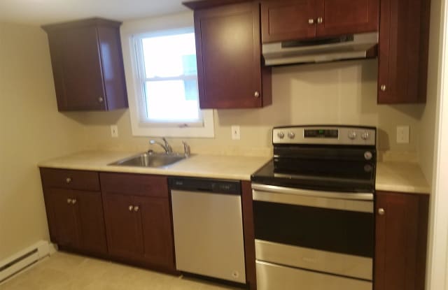 68 Pearl Street - C - 68 Pearl St, Middleborough Center, MA 02346