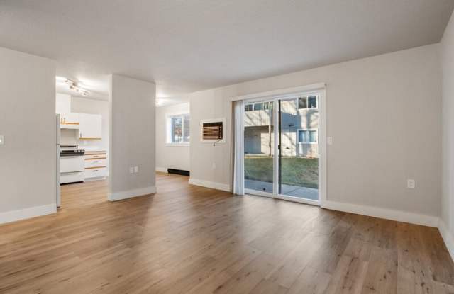 10820 E 3rd Ave - 1 photos photos