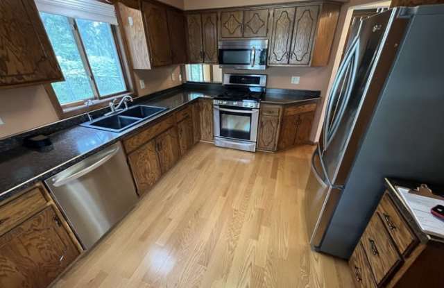 14332 Xenia Street Northwest Gallery 3
