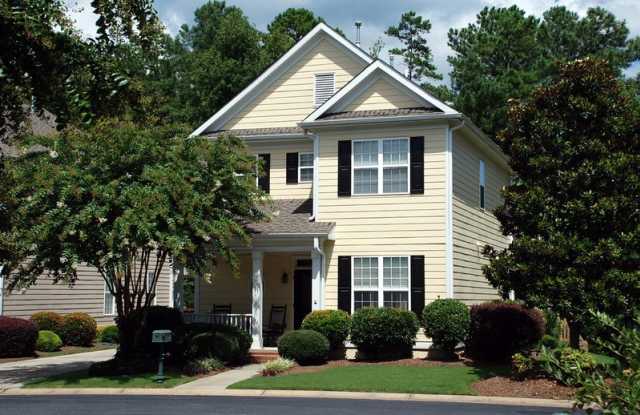 125 Denham Square photos photos