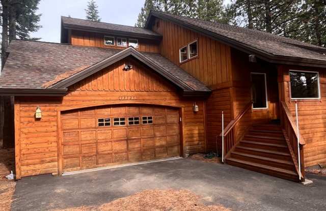Flexible 3 month Lease available in Tahoe Donner - April, May, June photos photos