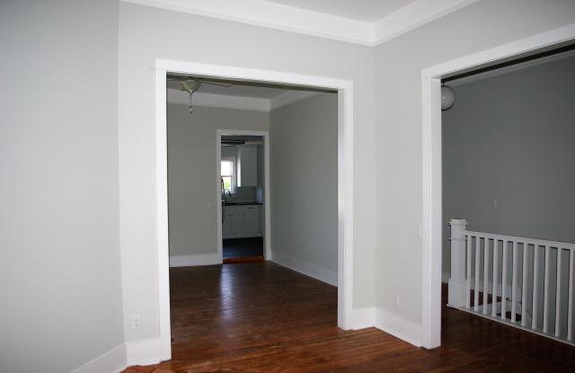 310 West 31st Street Gallery 4