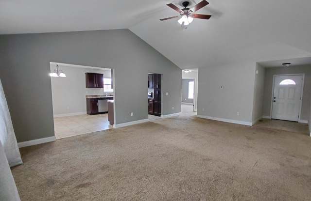 Spacious home Gallery 4
