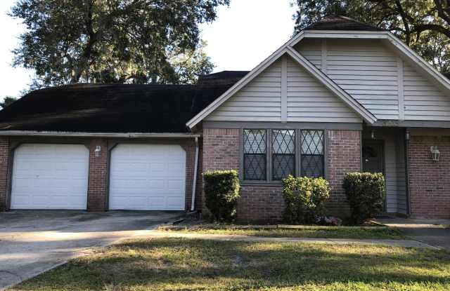 3068 CORNELIA DR Gallery 2