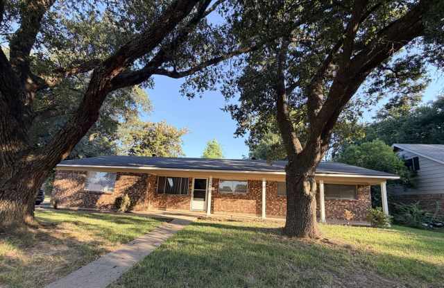 South Bossier 4 bedroom... Close to Barksdale Air Force Base.. Gallery 3