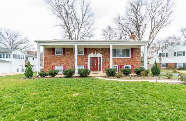 7803 Worthing Court - 7803 Worthing Court, Hayfield, VA 22315