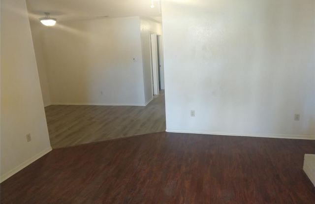 2108 Valleywood Drive Gallery 3