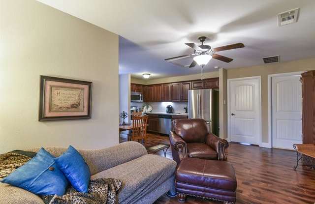 4203 Aspen Grove Court Gallery 2