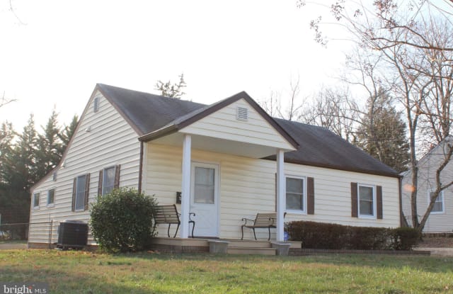 7341 HOWARD COURT - 7341 Howard Ct, Pimmit Hills, VA 22043