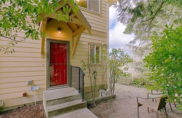 West Seattle Townhome Gallery 1