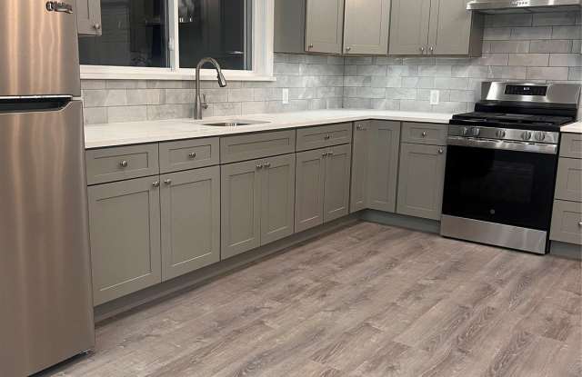 77 Waring Place - 77 Waring Place, Yonkers, NY 10703 77 Waring Place - 77 Waring Place, Yonkers, NY 10703