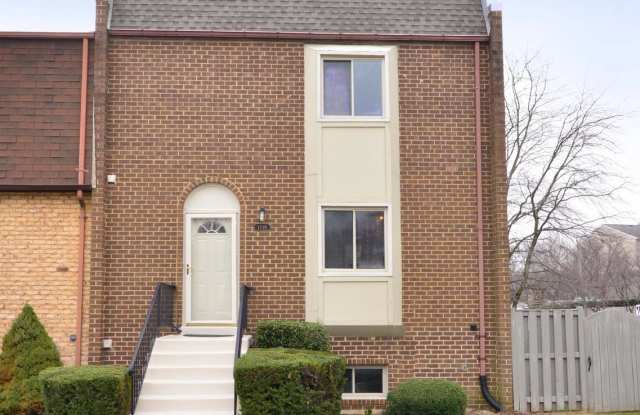 1719 TYVALE COURT Gallery 3