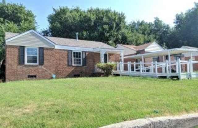 2111 Hardin Drive photos photos