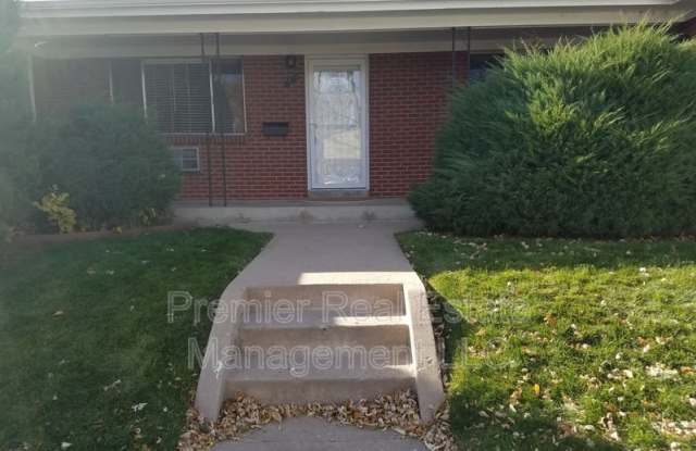 4477 E Jewell Ave photos photos