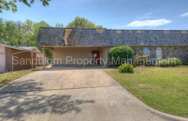 For Lease | South Tulsa Duplex | $1400 Rent photos photos