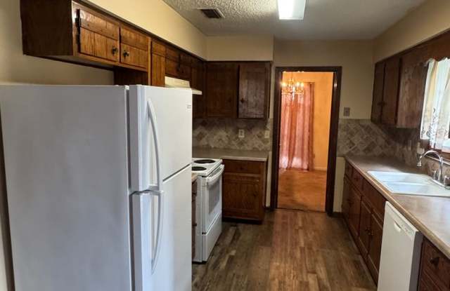 Home in Spring Valley Gallery 3