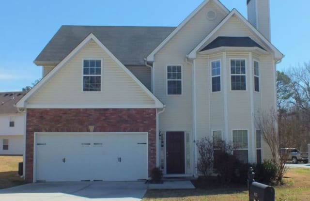 913 Lakeside Ct - 913 Lakeside Court, Loganville, GA 30052