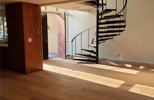 4146 Del Mar Avenue Gallery 4