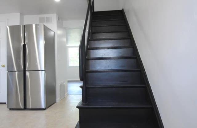 523 CARLSBAD COURT Gallery 4