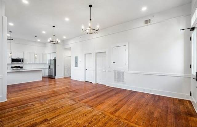 1022 BARRACKS Street Gallery 4