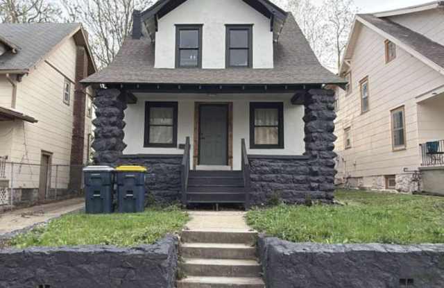 3016 Walrond Ave photos photos