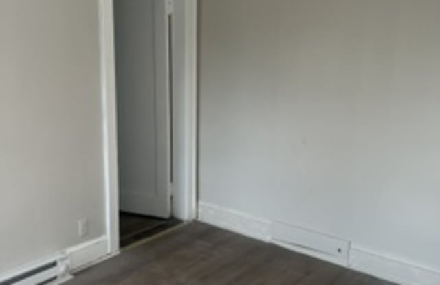 15 Tuthill Avenue - 2 Gallery 3