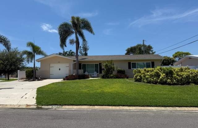 5291 41st Street South photos photos