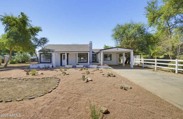 2241 W MORTEN Avenue Gallery 2