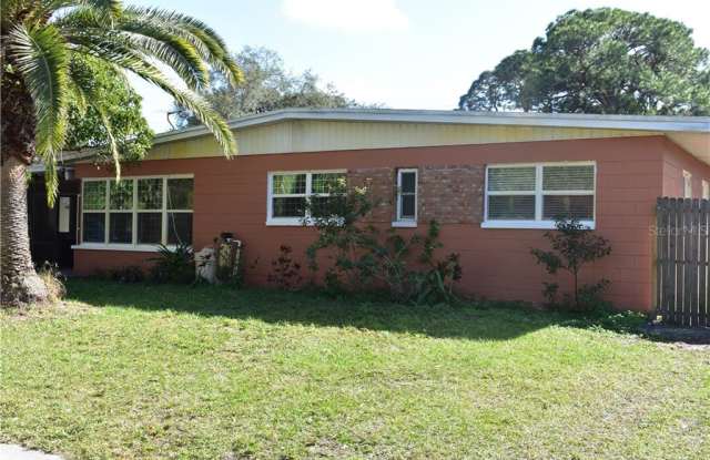 15316 BEDFORD CIRCLE W - 15316 Bedford Circle West, Pinellas County, FL 33764