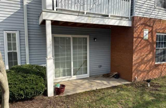 751 Summer Ave photos photos