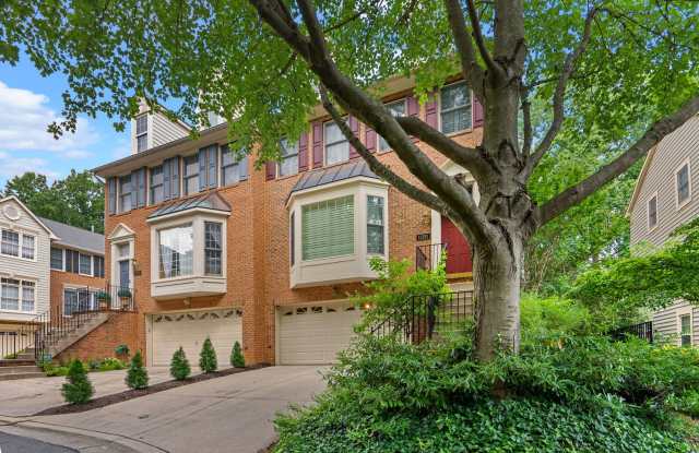 3 Bed 3.5 Bath - Rockville Townhome - 2 Car Garage photos photos