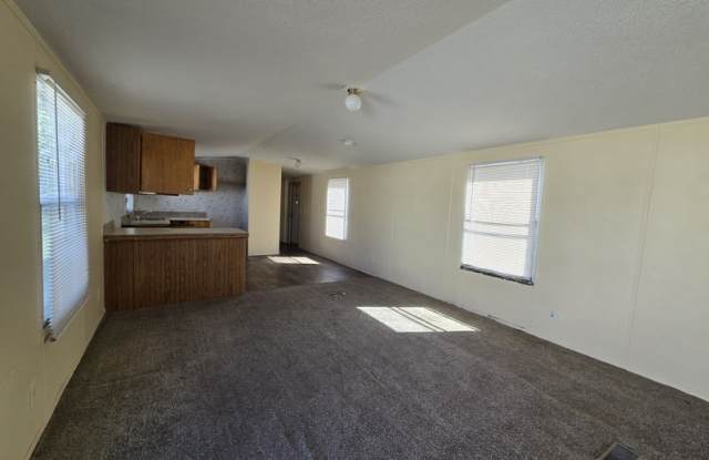 2412 Cattail Cir Gallery 4