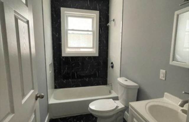 27 Schuyler Ter photos photos