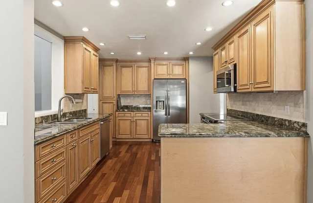 10907 Autumn Oak Pl Gallery 3