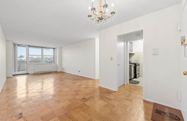 41-40 Union St - 41-40 Union Street, Queens, NY 11355