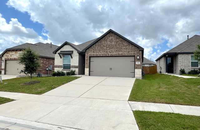 Stylish Single-Story Home with Solar, Modern Upgrades  Outdoor Living in Converse, Texas photos photos