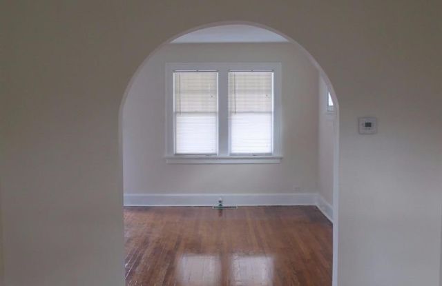 6813 Bramble Avenue Gallery 3