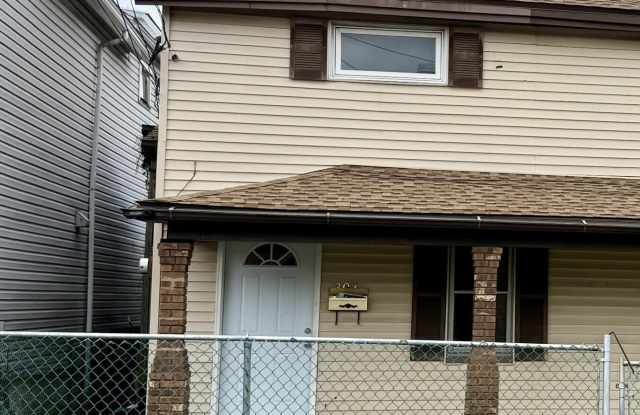 307 School Street photos photos