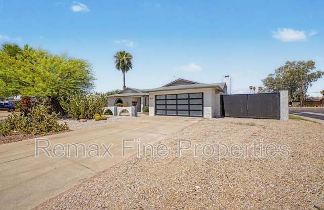 5228 E Karen Drive Gallery 4